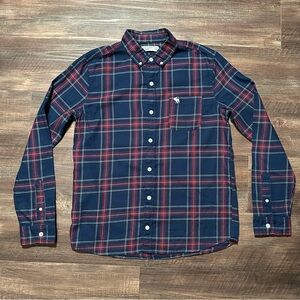 Abercrombie Kids Navy and Red Plaid Long Sleeve Button Down Shirt Size 15/16 Boy